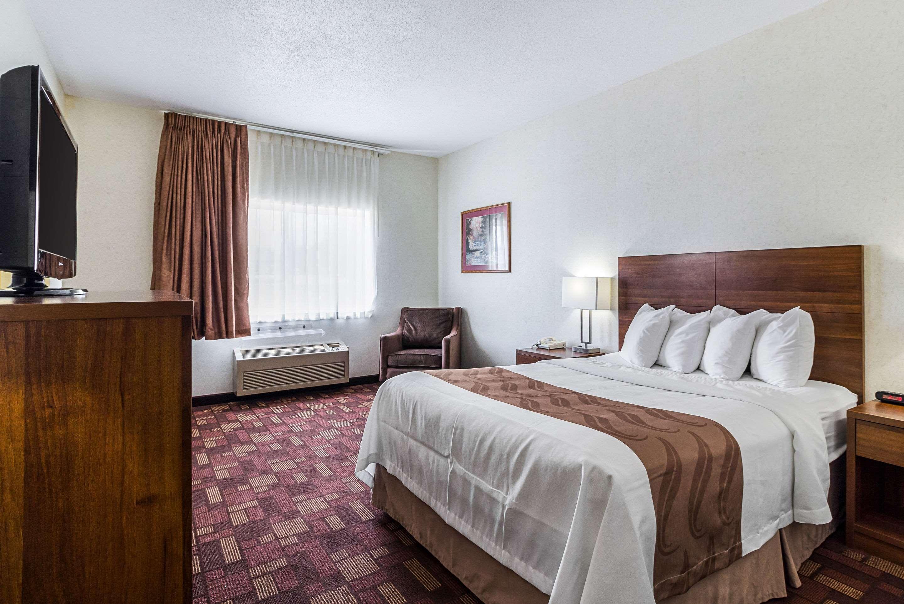 Econo Lodge Luverne I-90 Екстериор снимка