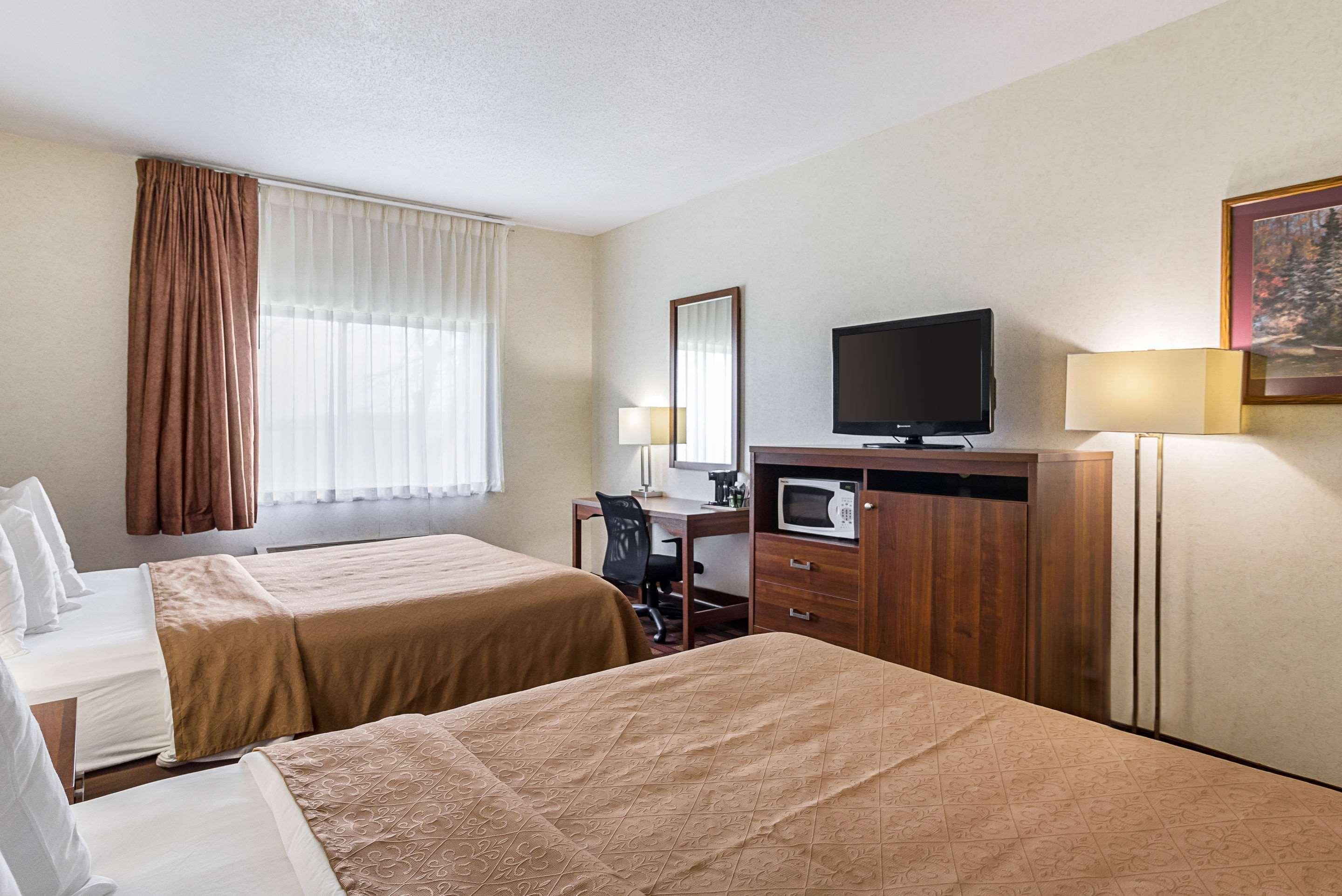 Econo Lodge Luverne I-90 Екстериор снимка