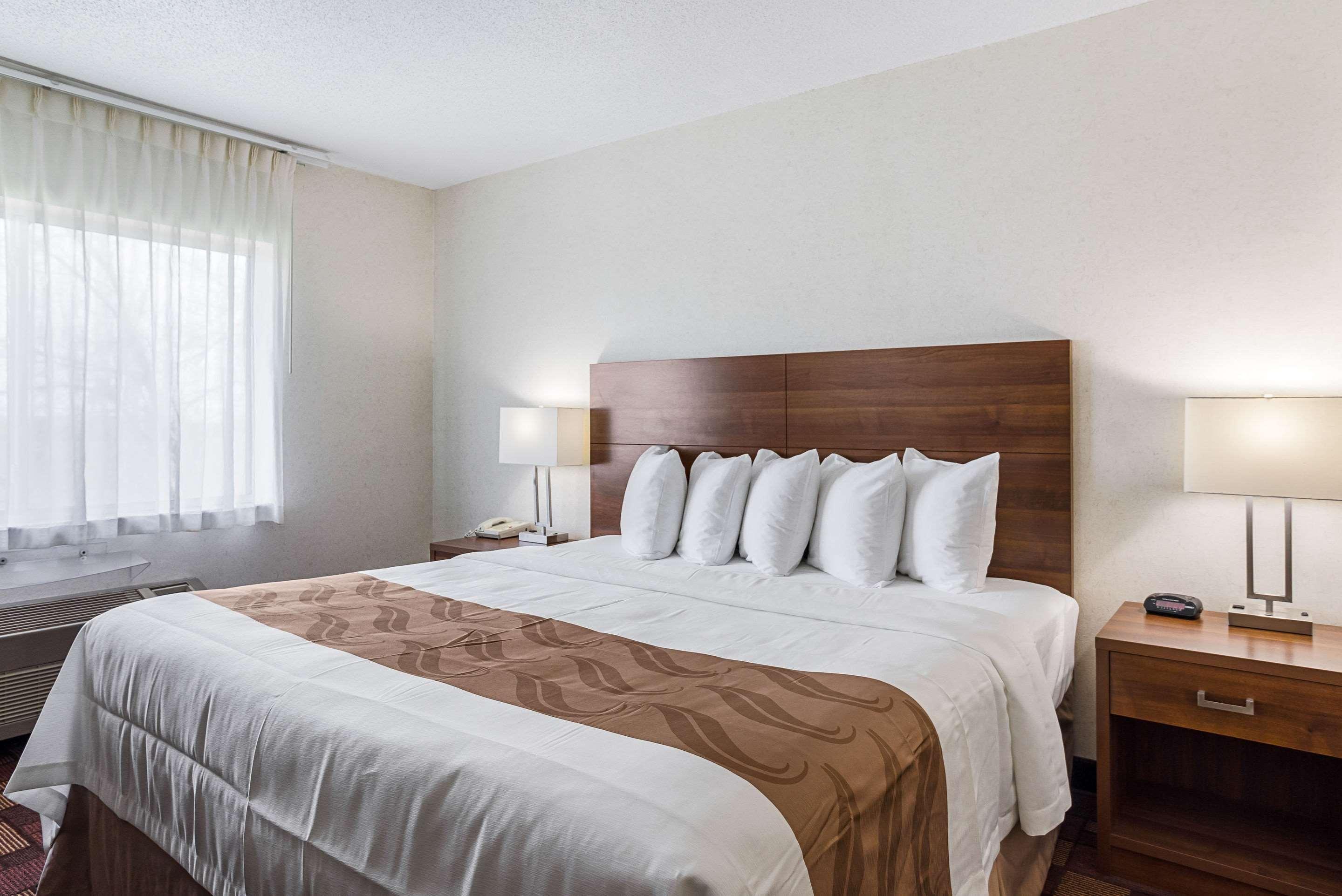 Econo Lodge Luverne I-90 Екстериор снимка