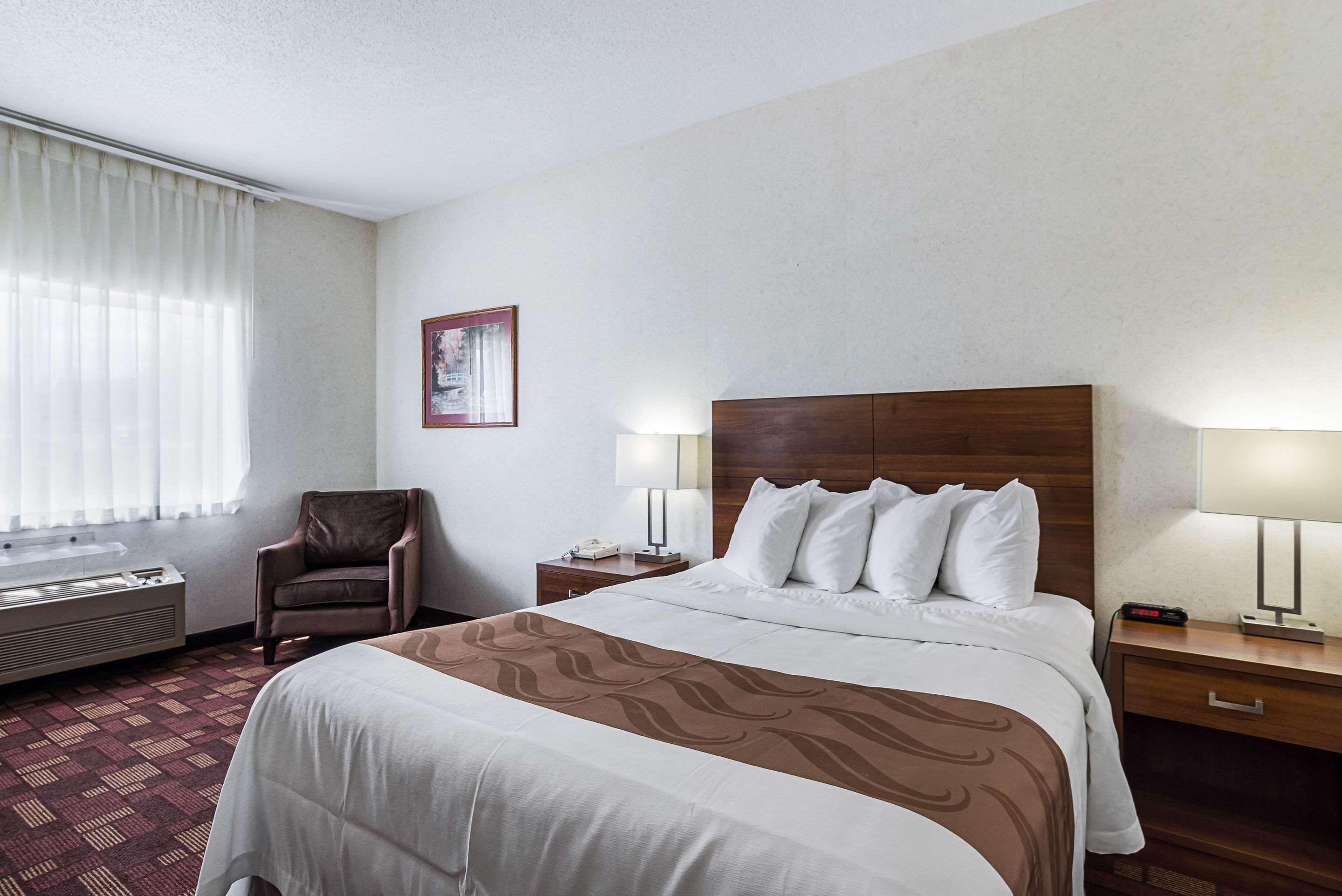 Econo Lodge Luverne I-90 Екстериор снимка