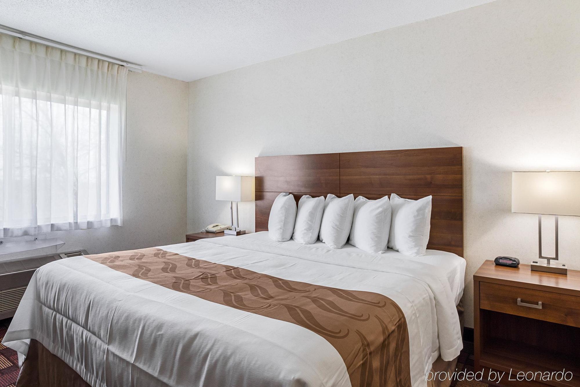 Econo Lodge Luverne I-90 Екстериор снимка