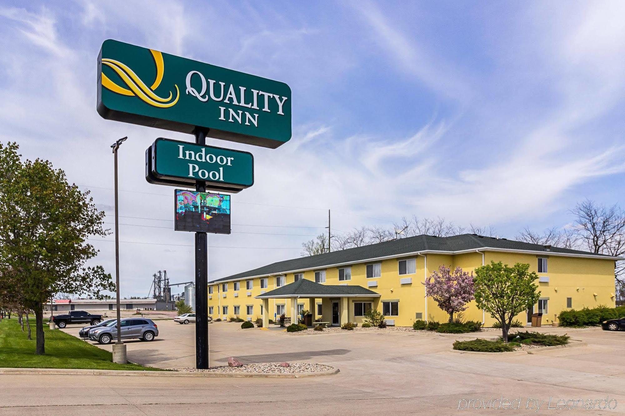 Econo Lodge Luverne I-90 Екстериор снимка